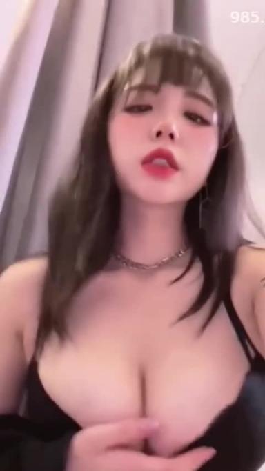 贵宾超高颜值火辣身材的女神自慰 预览截图 4
