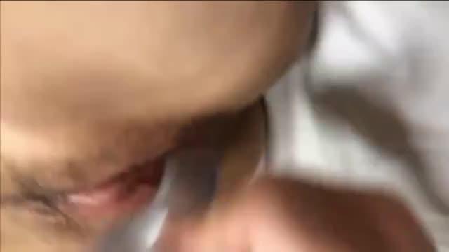 00后小处女被强行破处痛哭流涕 预览截图 3