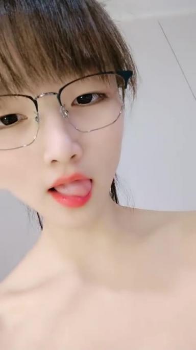 大四女学生为通过论文被导师爆操到内射 预览截图 6
