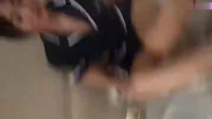 【极品足模】江苏极品足模制服无套,表情迷离超诱惑。 预览截图 1