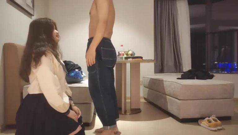 交不到男友的妹妹只能接受我的调教 预览截图 4