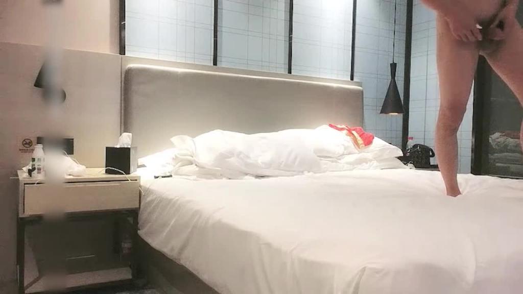 【太子探花】神似江疏影小姐姐高顔值气质苗条妹子互摸掰穴口交 预览截图 10
