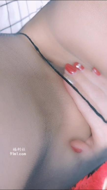 桃桃酱-红色蕾丝睡衣 预览截图 5