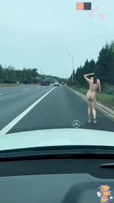 户外露出大神调教!被洗脑的少妇 预览截图 5