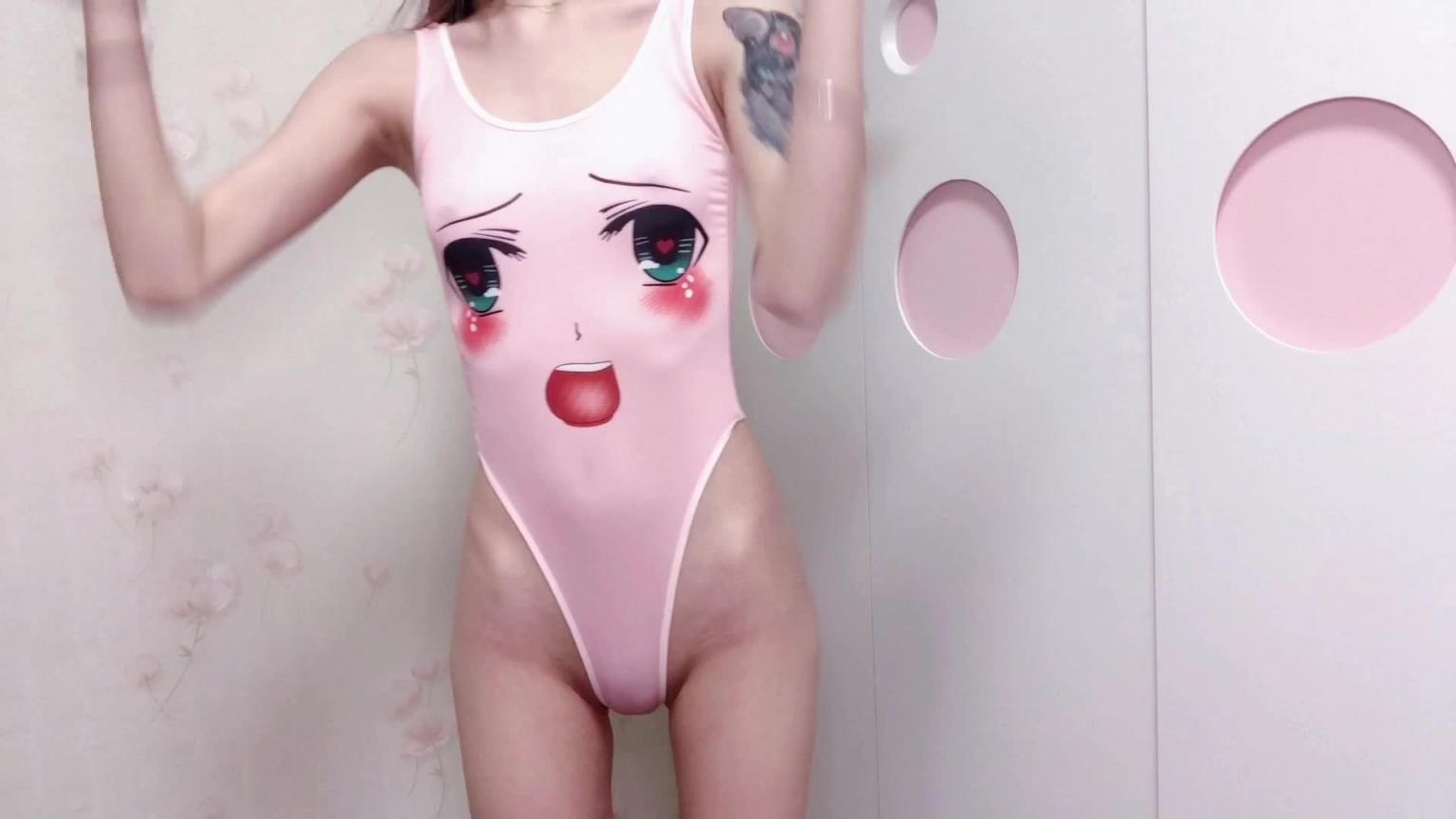 善良少女分享更衣过程 预览截图 1