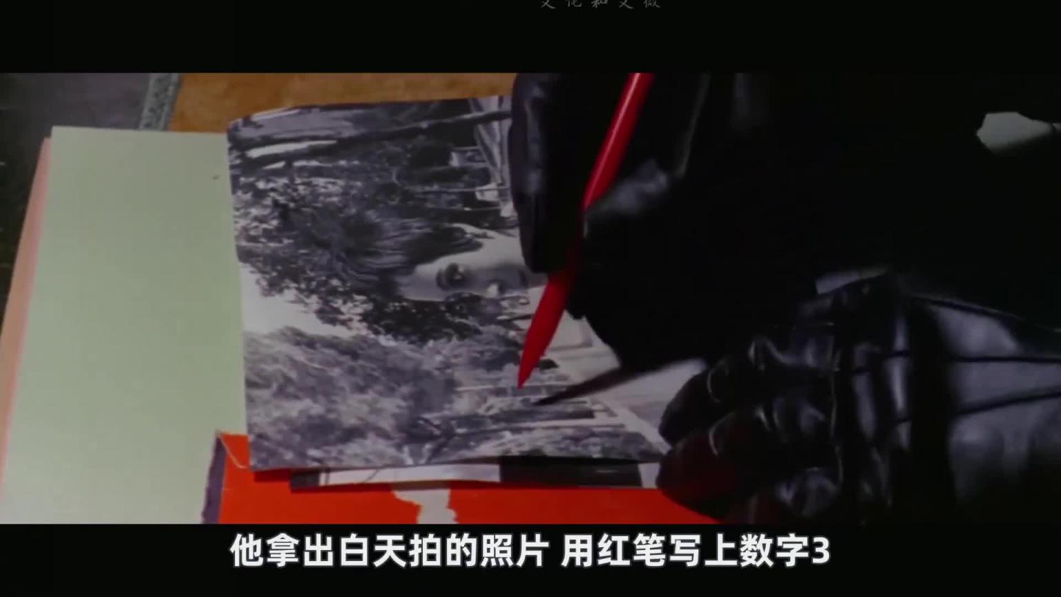 殿堂级铅黄!女孩家中换衣,杀人魔正在脱手套 预览截图 1