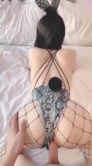 可爱的美臀小兔子 预览截图 7