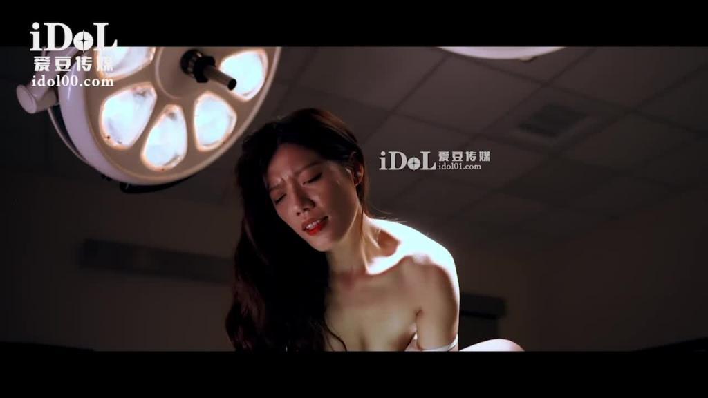ID5209 - 美艳护士凌辱学长反被操 - 夏露 预览截图 5