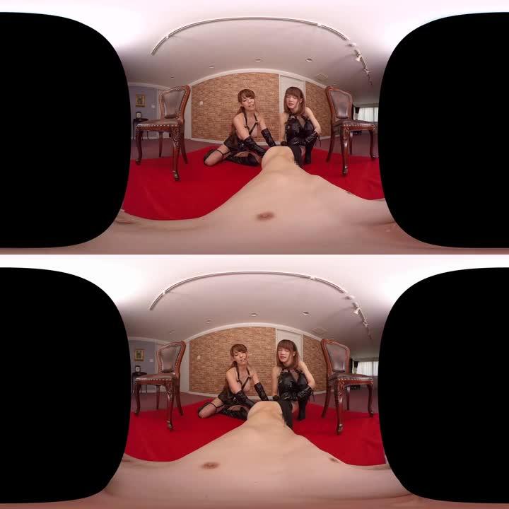 VR 双痴女M男调教 脚踏＆鞭打＆滴蜡尻到射 13dsvr00116 预览截图 3