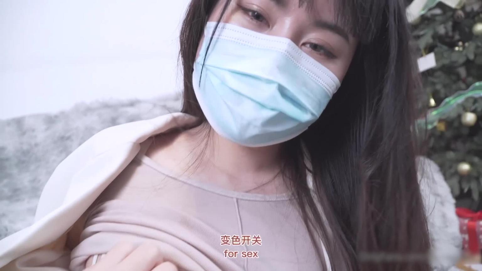 白虎美穴网红『台北娜娜』宿醉的极品骚货姐姐勾引弟弟乱伦做爱 结局芭比Q 预览截图 4
