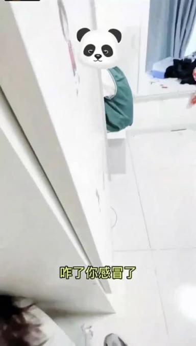 【强奸少妇邻居】在美女邻居儿子面前操他妈妈被孩子发现了激动的直接内射 预览截图 3