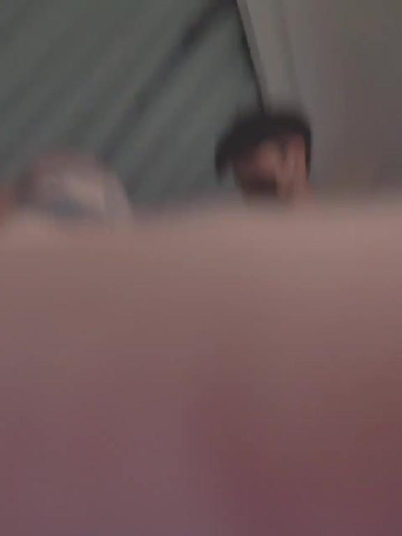 大奶伪娘 约炮粗根小直男 舔屌被操爽 预览截图 8