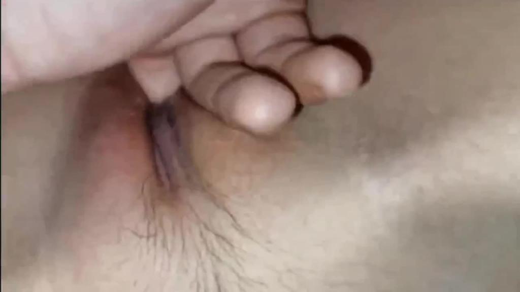 ((独家乱伦)小表妹不能说的秘密第一集 预览截图 4