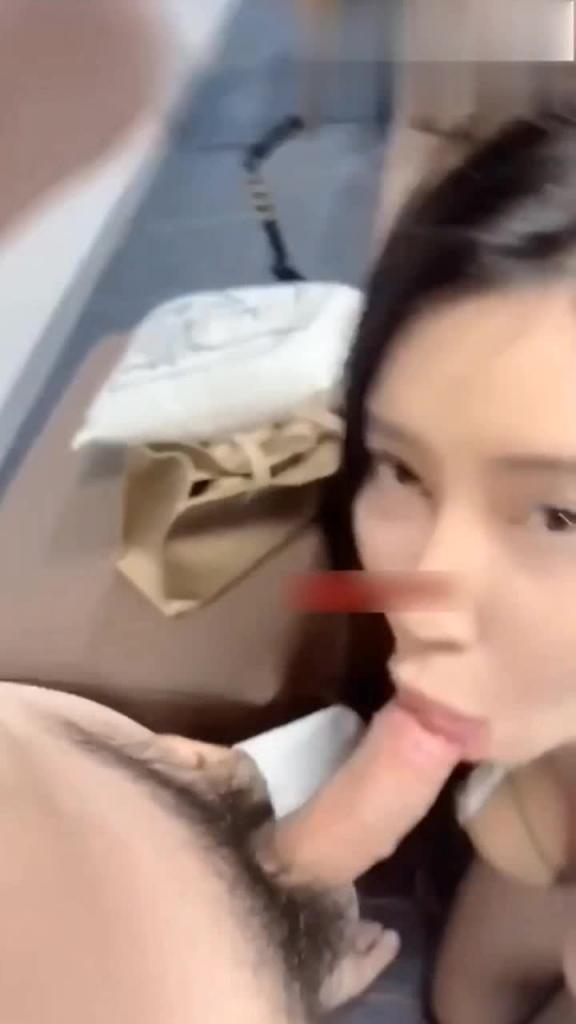 微博网红李雅最新剧情演绎办公室潜规则激情刺激淫乱啪啪 预览截图 6