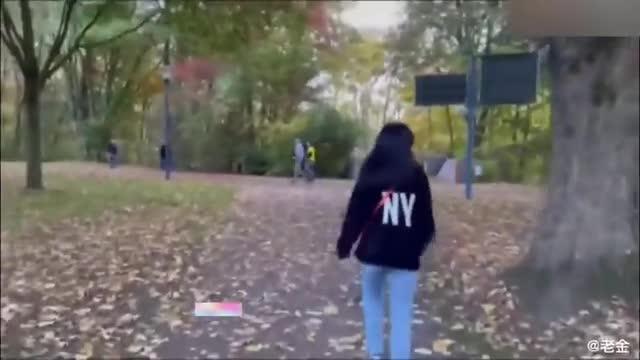 真实兄妹乱伦自拍德国留学生表哥乱伦表妹露脸极致自拍啪啪内射 预览截图 2