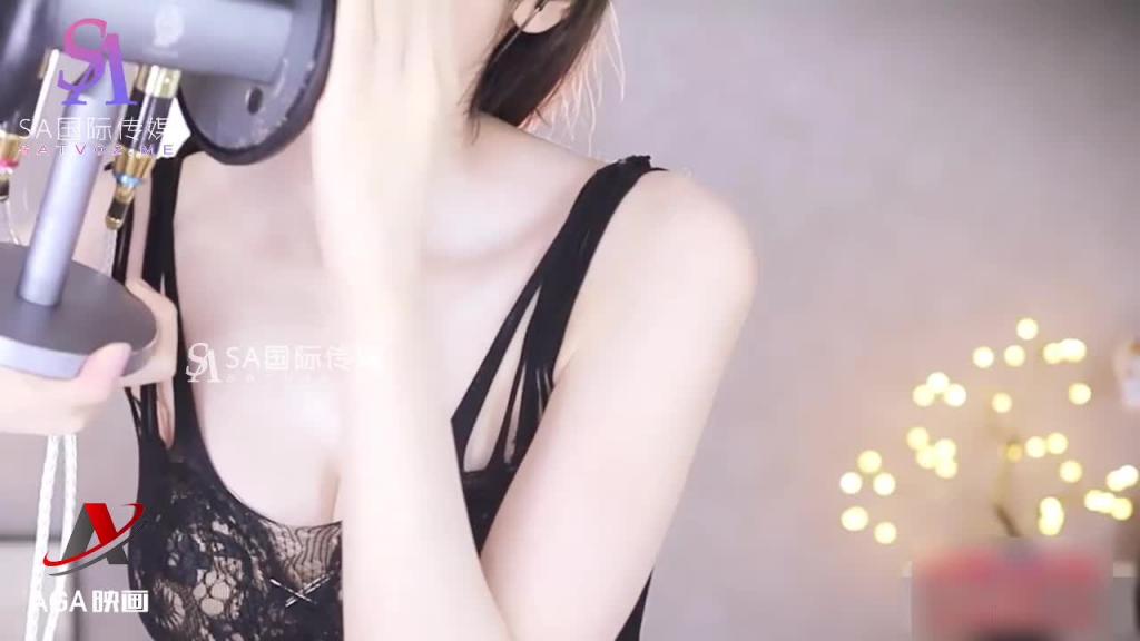 AT317-ASMR黑丝性感爆乳妹-灵活舔耳口腔音 预览截图 11