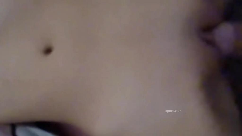 父女乱伦-鬼父把刚成年闺女破处,粉嫩少女处女红很刺眼,太刺激了 预览截图 6