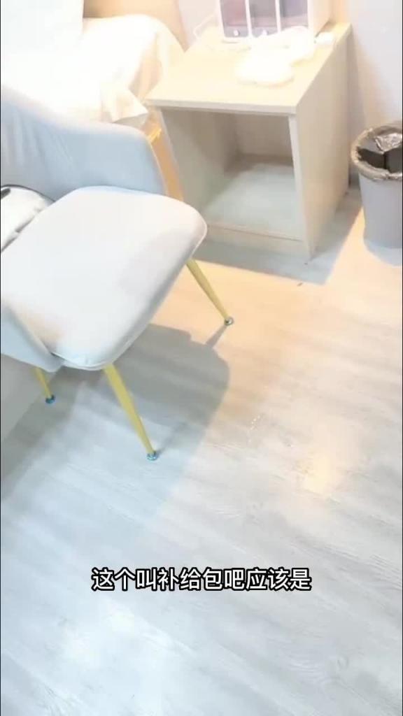 妹子被疯狂抽插至肚子疼 预览截图 8