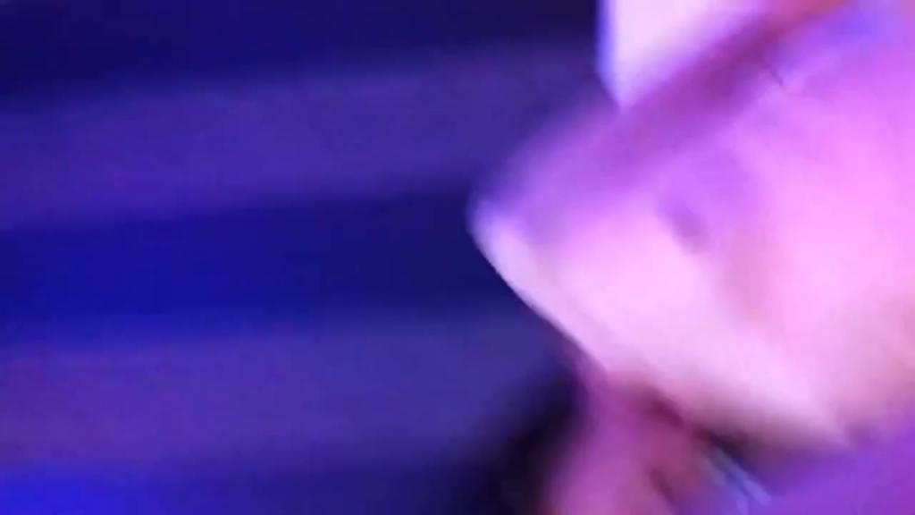 高校年轻漂亮美女恋上男老师大叔开房造爱妹子阴毛真性感肛交 预览截图 12