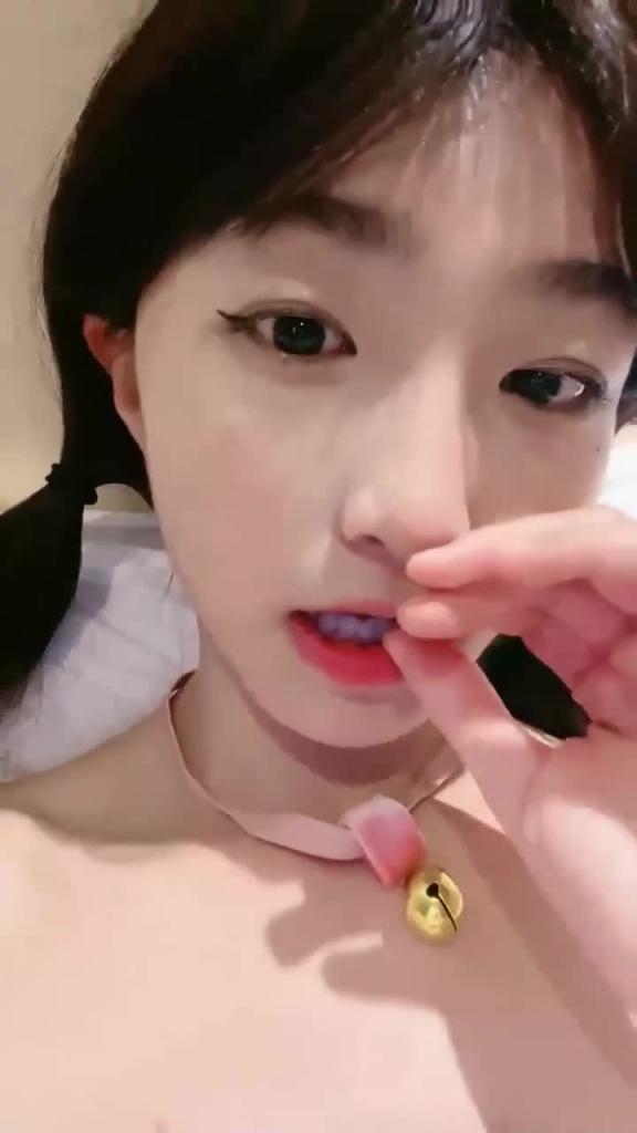 美少女酒店激情自慰粗大假屌磨蹭抽插! 预览截图 6