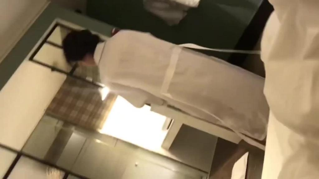 气质少妇馒头穴酒店洗完澡主动吃5 预览截图 1