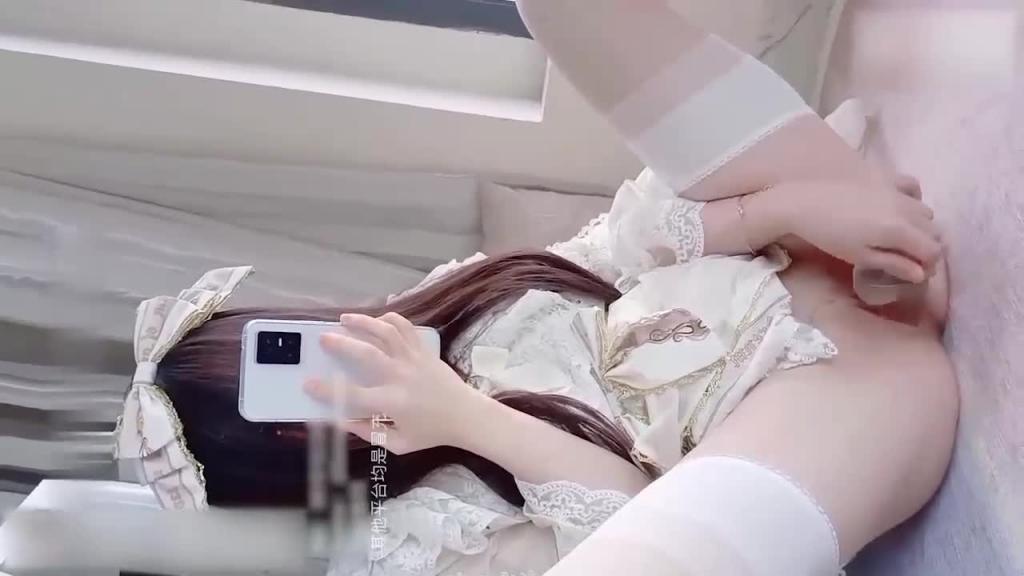 网红美少女速插白虎嫩穴爆浆高潮！ 预览截图 9