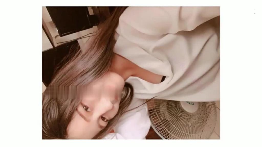 纯欲校花宜兰商业学校“李宜辰大胸正妹反差日常性爱不雅视频流出 预览截图 4