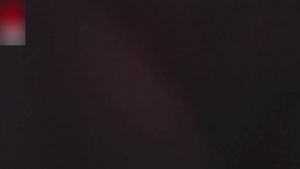 【真实乱伦】震惊三观,真实强奸亲妹妹强行脱掉妹妹裤子惨叫插入 预览截图 5