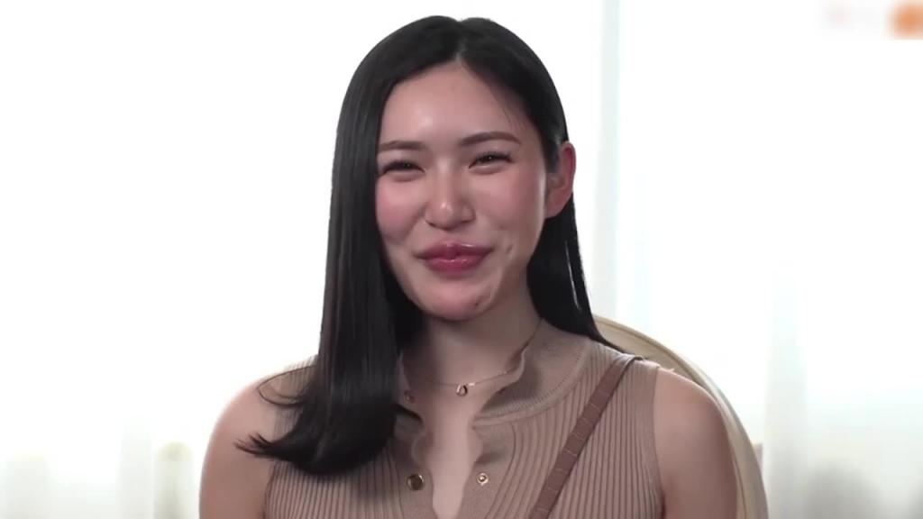 【调教贵妇母狗】喝上火的尿,嫁给豪门也不容易,承受非常人能承受的 预览截图 7