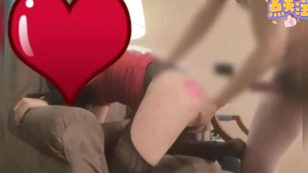 高颜值超反差婊钢琴老师日常自拍流出金主爸爸多姿势爆操持续输出内射小母狗 预览截图 6