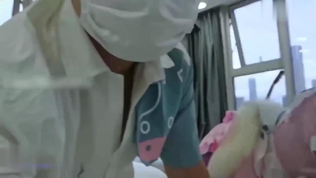 爆操双马尾洛丽塔推特女网红喵喵,落地窗翘美臀无套后入 预览截图 10