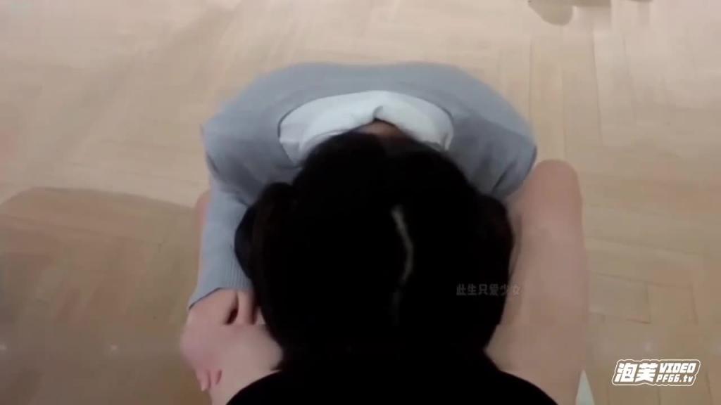 00后JK裙长筒袜纯系反差小母狗出轨清纯酮体让人流口水 预览截图 2