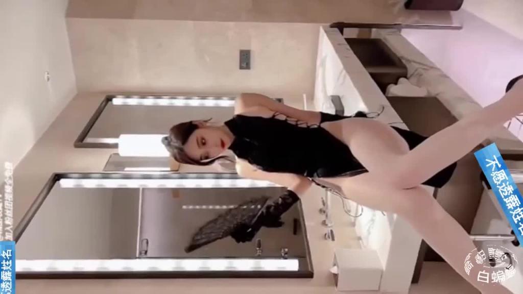 【微密网红】“王馨瑶”极品模特多V合集，爆菊美腿超高颜值女神 预览截图 10