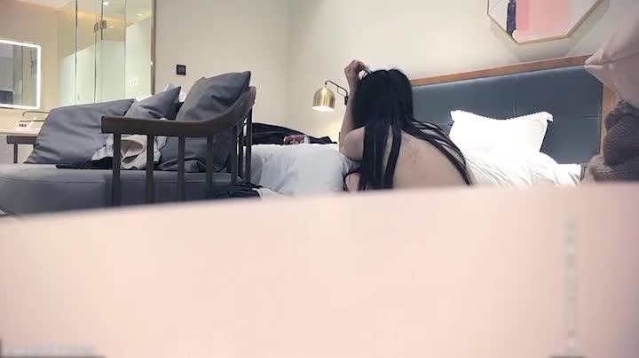 【午夜寻花】史上最悲催的学妹,被猛男狂操40分钟,差点要抢救了 预览截图 8