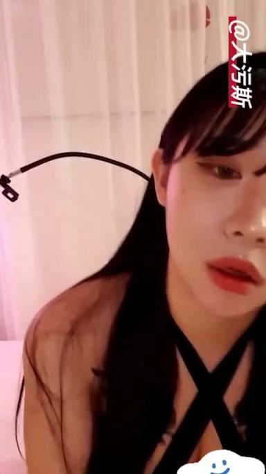 超大巨乳太诱惑了吧 预览截图 8