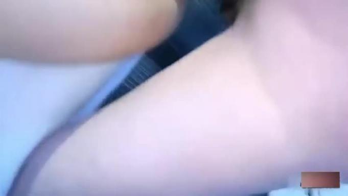 抖音网红南波儿大魔王身穿性感衣服被榜一大哥勐干 预览截图 4