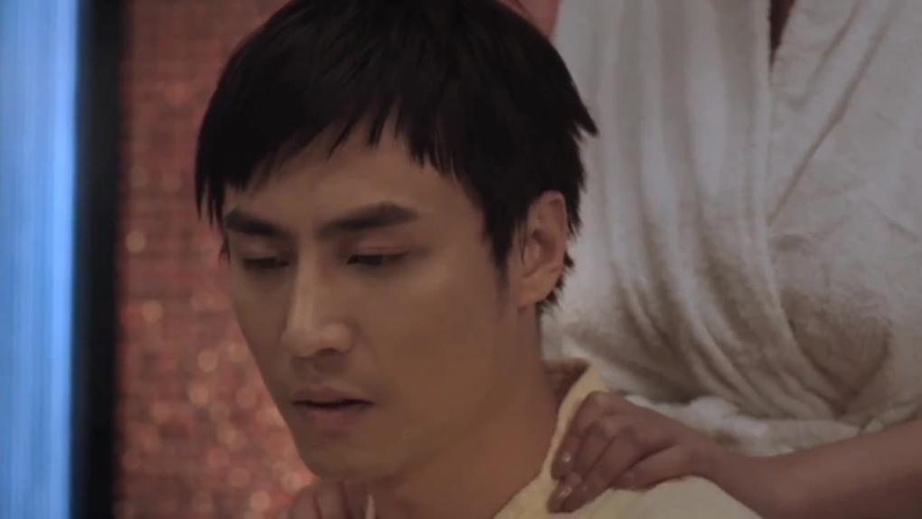 明星王李丹妮三级片 预览截图 7