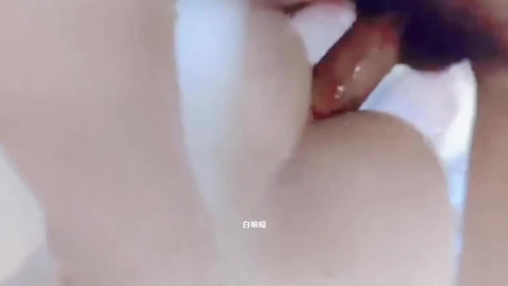 看必射神作-刚出社会的学生萝莉被堂哥PUA肛交出血，让她叫爸爸就叫爸爸非常乖巧听话被口爆肛交 预览截图 8
