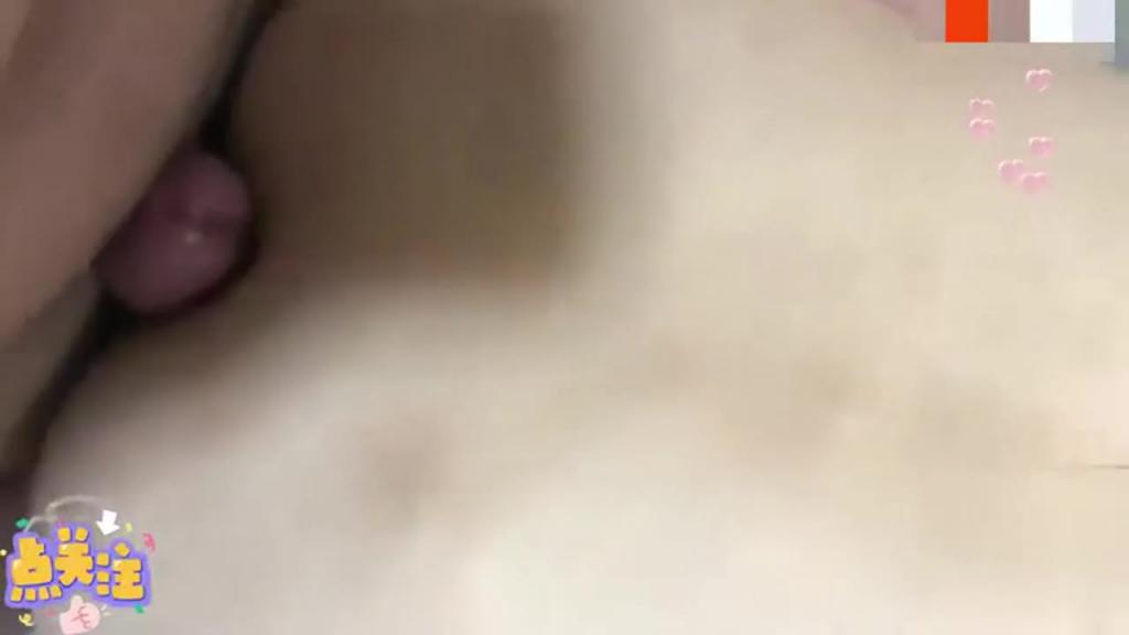 【母子乱伦】儿子长期操妈妈 附带聊天记录生活照妈妈的照片 预览截图 8
