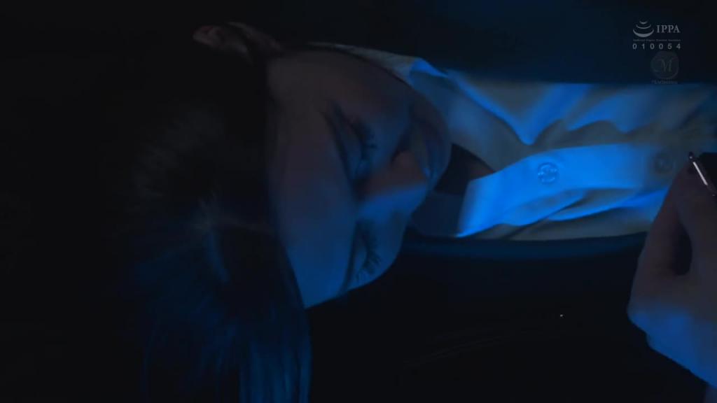 女上司、歪曲的刺激和约束淹没在SM婚外性交中。午休时被不听话的部下训练...。爱弓凉 JUR-285 预览截图 3