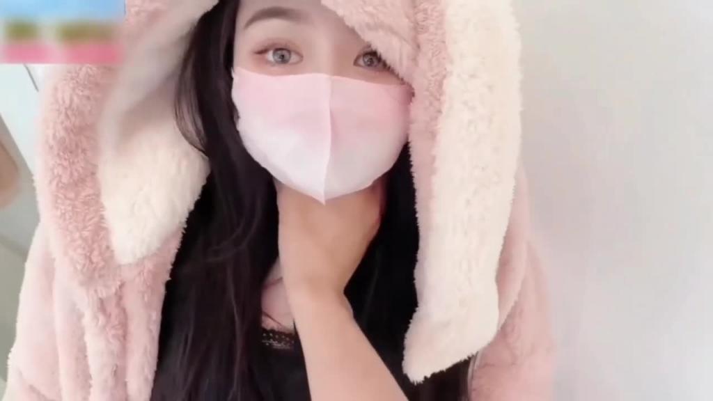 校园女神清纯靓丽的外表有一颗淫荡的心被狂插小嫩逼 预览截图 10