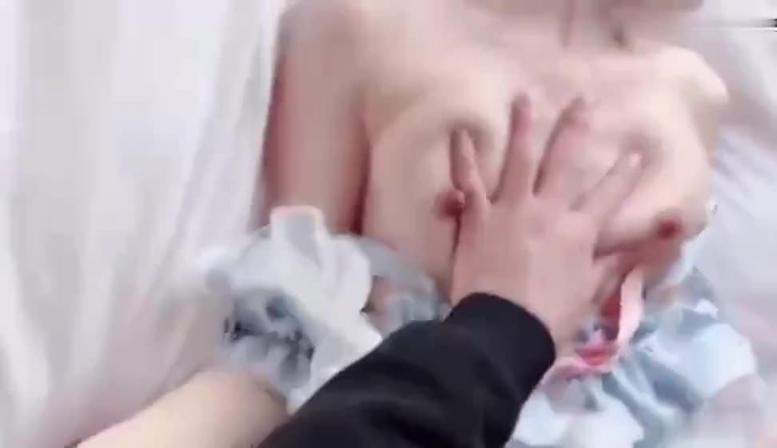 极品性感洛丽塔美少女被哥哥干了 预览截图 7