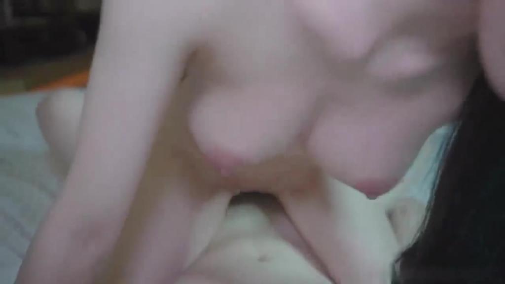 贵宾【清纯萝莉】高颜值极品萝莉少女蒸包奶子白皙粉嫩，露脸啪啪口爆激情！ 预览截图 11
