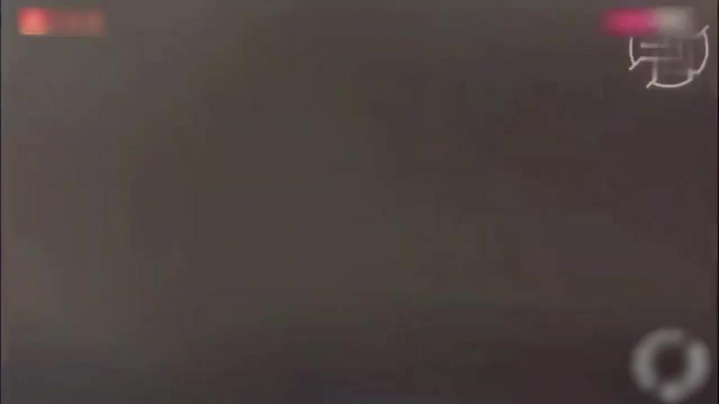 【姐弟乱伦】嫉妒心爆发骗姐姐出来暴力强上内射 预览截图 10