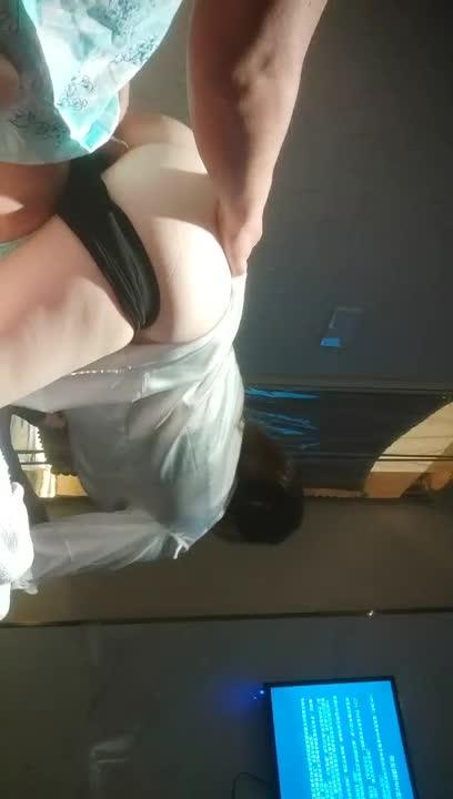 真实盗摄足疗少女极度诱惑 预览截图 8