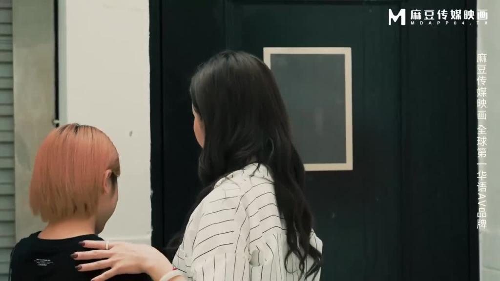 MD-0259 无套内射强上新婚母女 预览截图 1