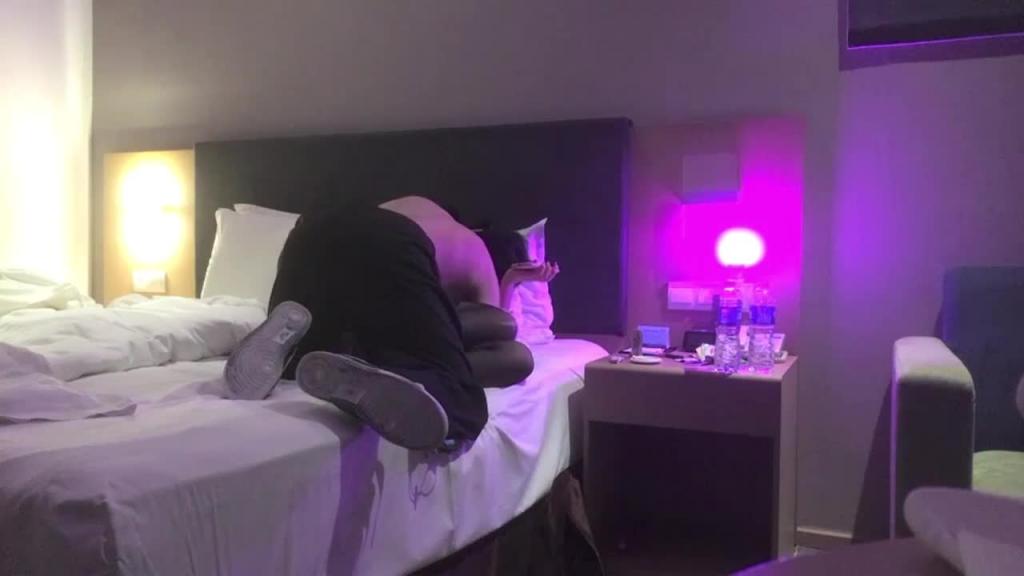 【良家少女】勾搭酒吧00后良家,再约约会黑丝情趣非常骚 预览截图 6