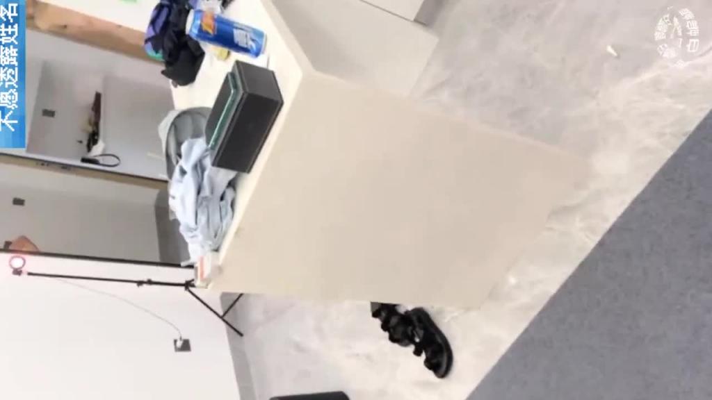 3男3女欢度端午啤酒美食裸体淫乱,喝多了群P换妻,老婆初菊破处 预览截图 11