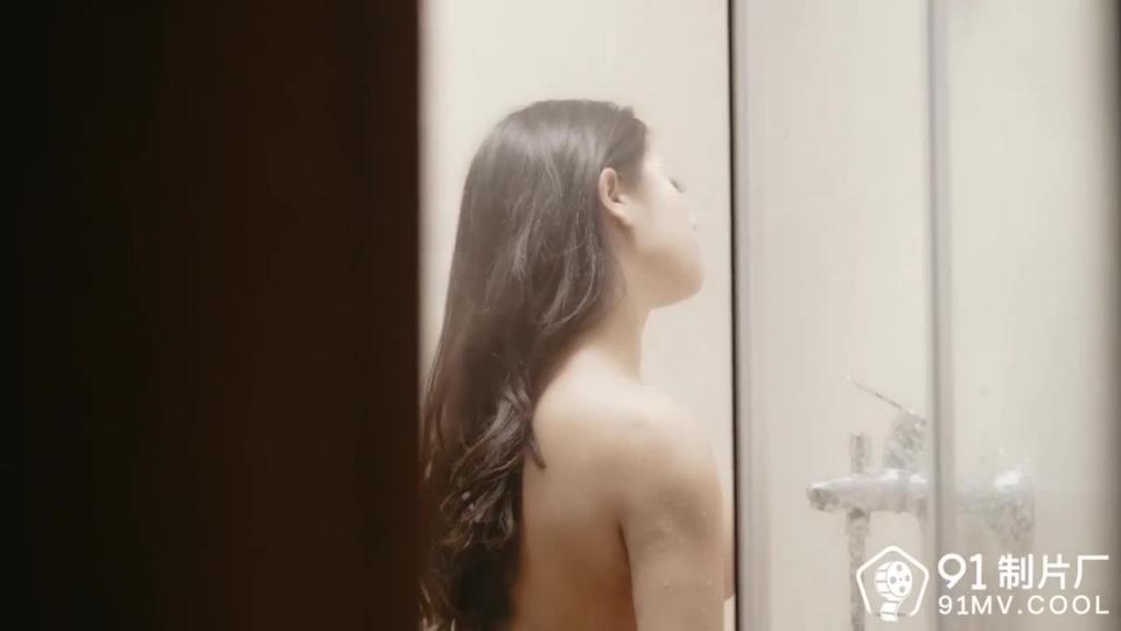 91CM-225被轮奸的妈妈-余丽 预览截图 3