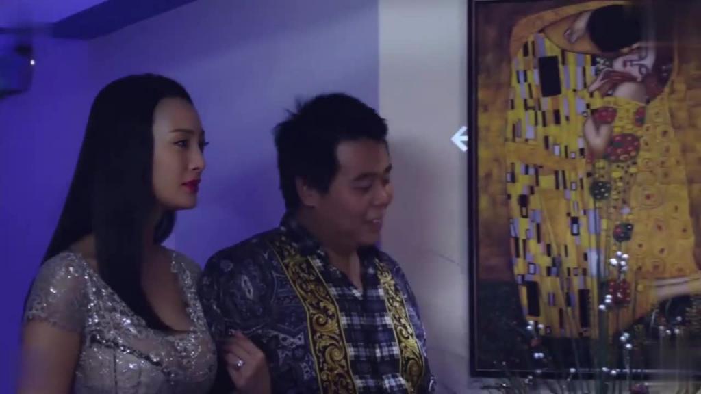 【瑶妹资源】一路向西高潮版三级片~有点像大幂幂 预览截图 12